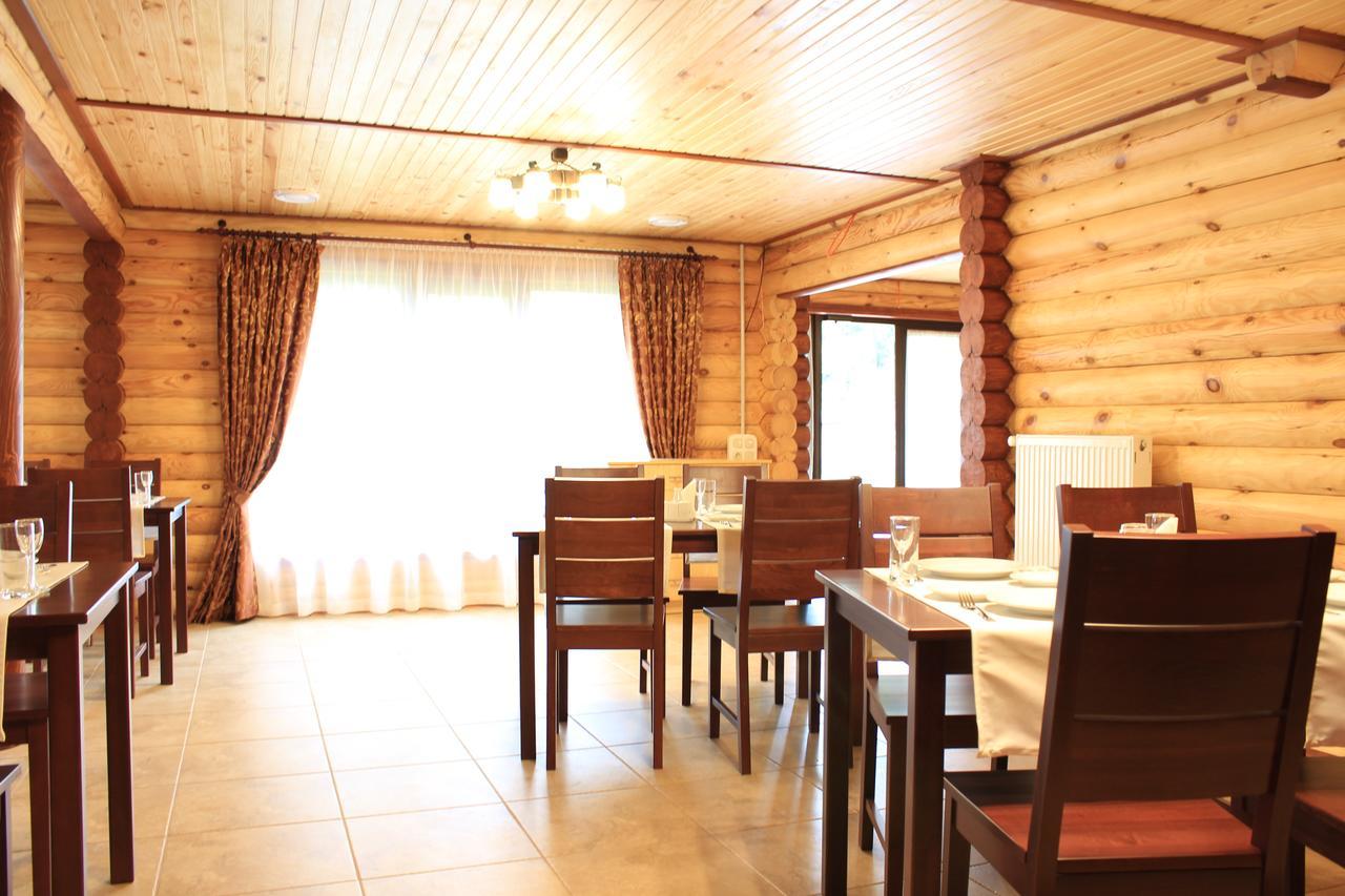 Hotel Sokolyne Gnizdo Korostov Exteriér fotografie